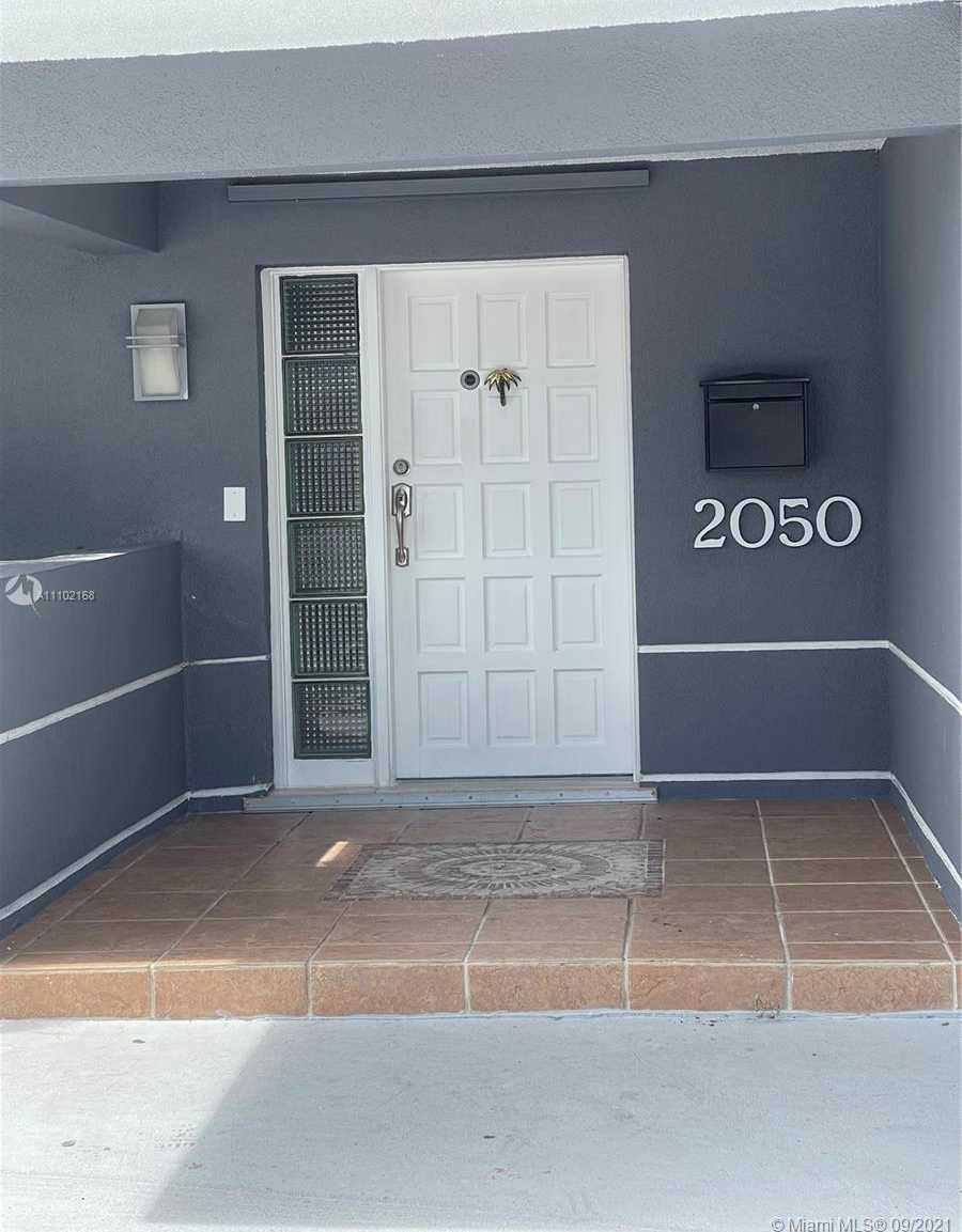 Small Image of 2050 NORTH EAST 120TH RD, North Miami Number 2