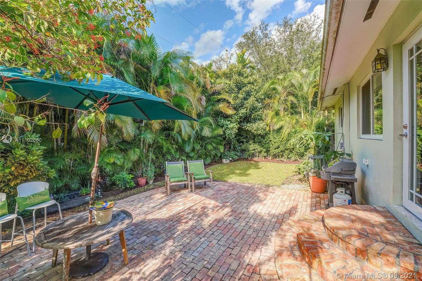 Small Image of 1429 MESSINA AVE, Coral Gables Number 22