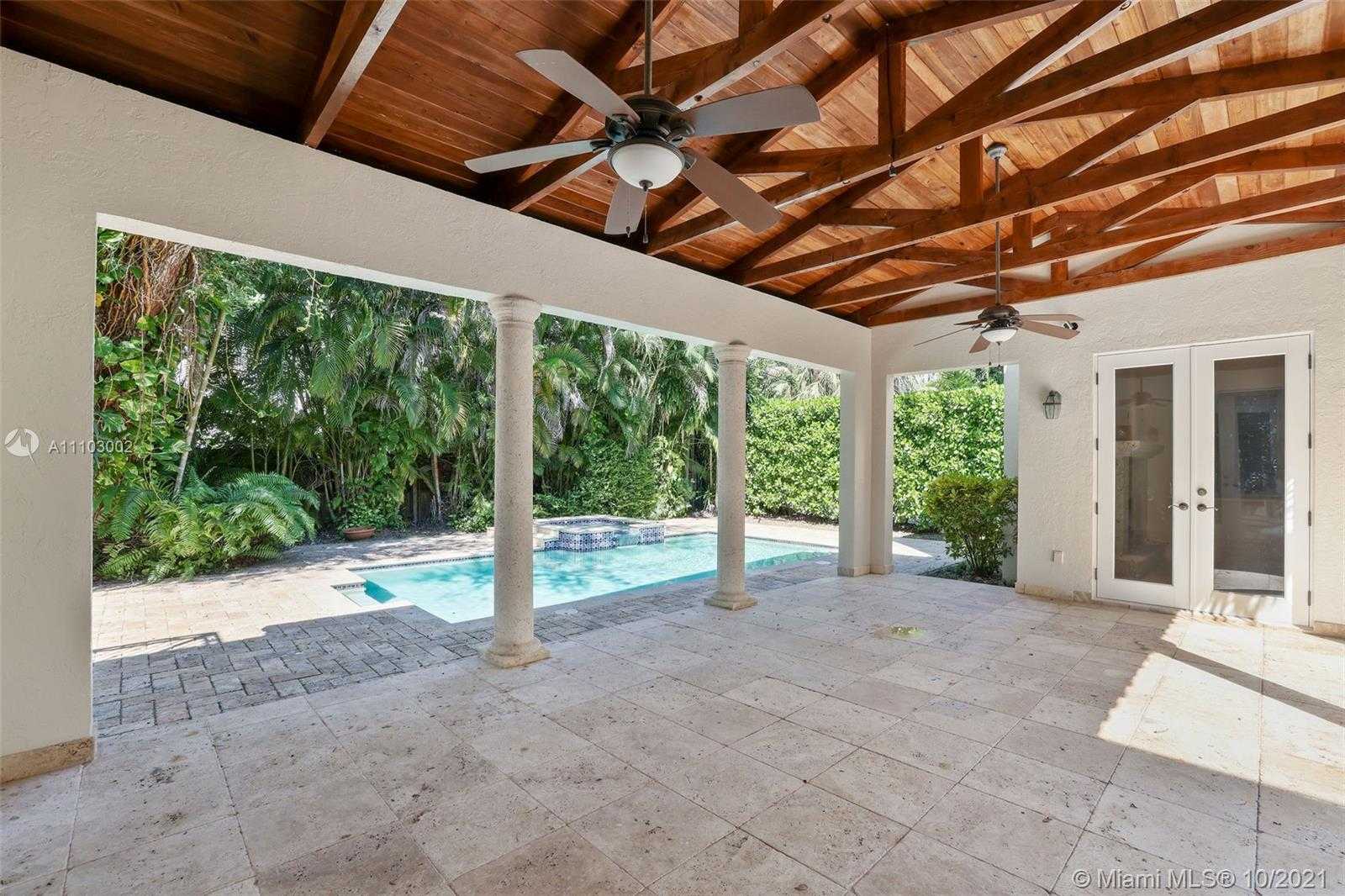Small Image of 7260 ERWIN ROAD, Miami Number 17
