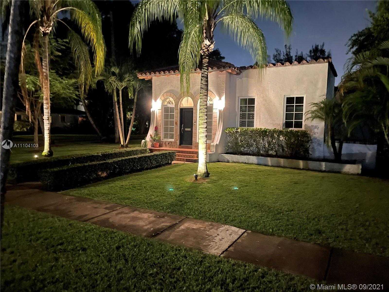 Small Image of 1043 OBISPO AVE, Coral Gables Number 2