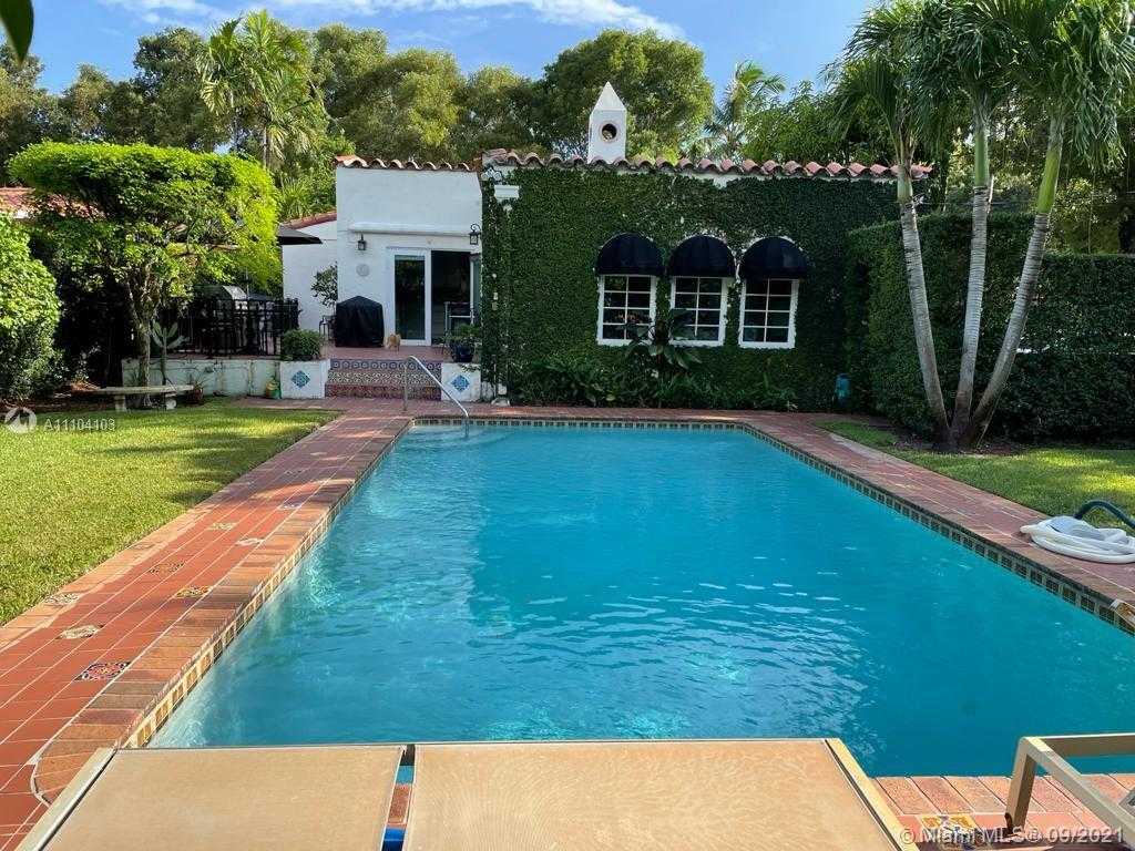 Small Image of 1043 OBISPO AVE, Coral Gables Number 37