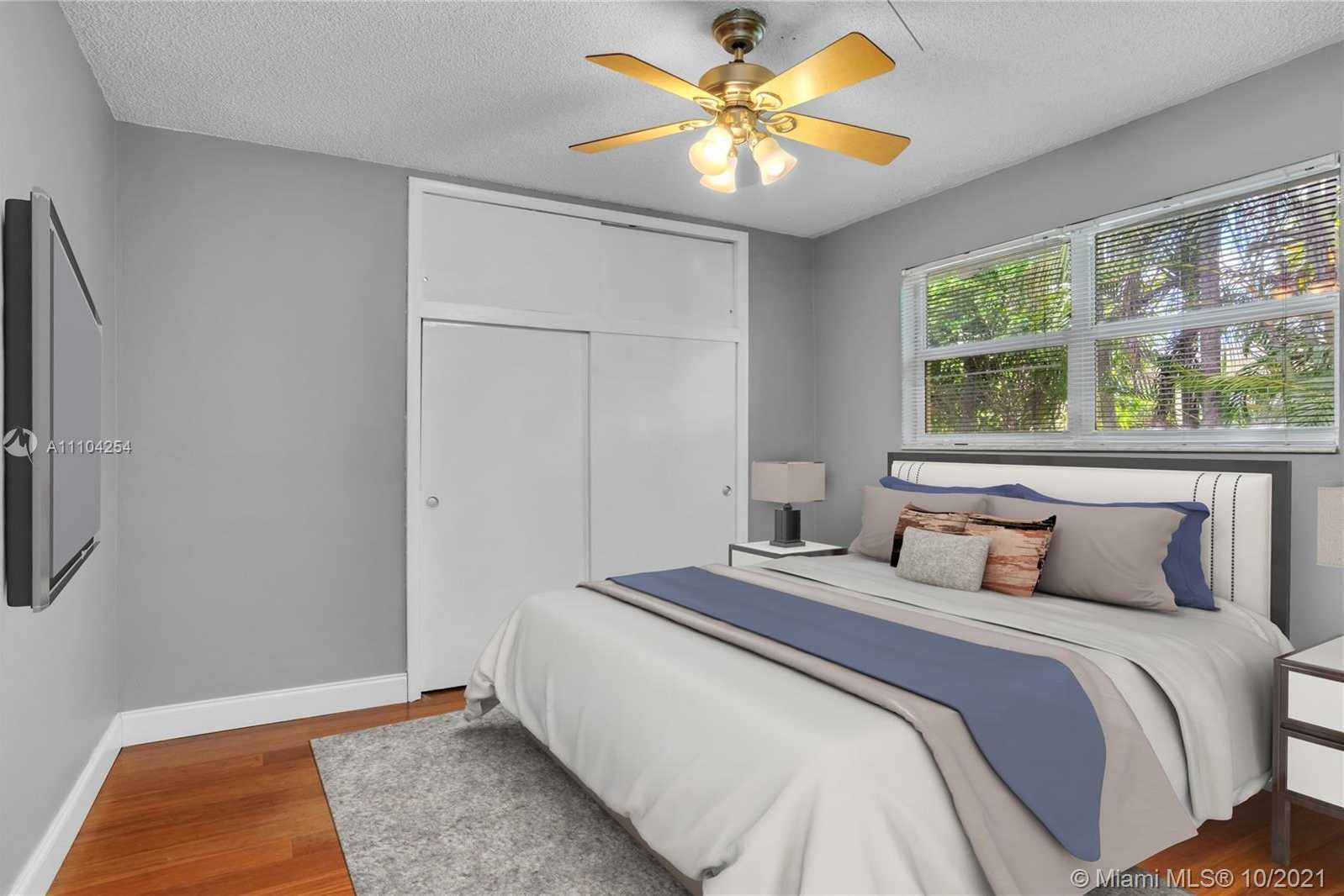 Small Image of 1029 WASHINGTON ST, Hollywood Number 20