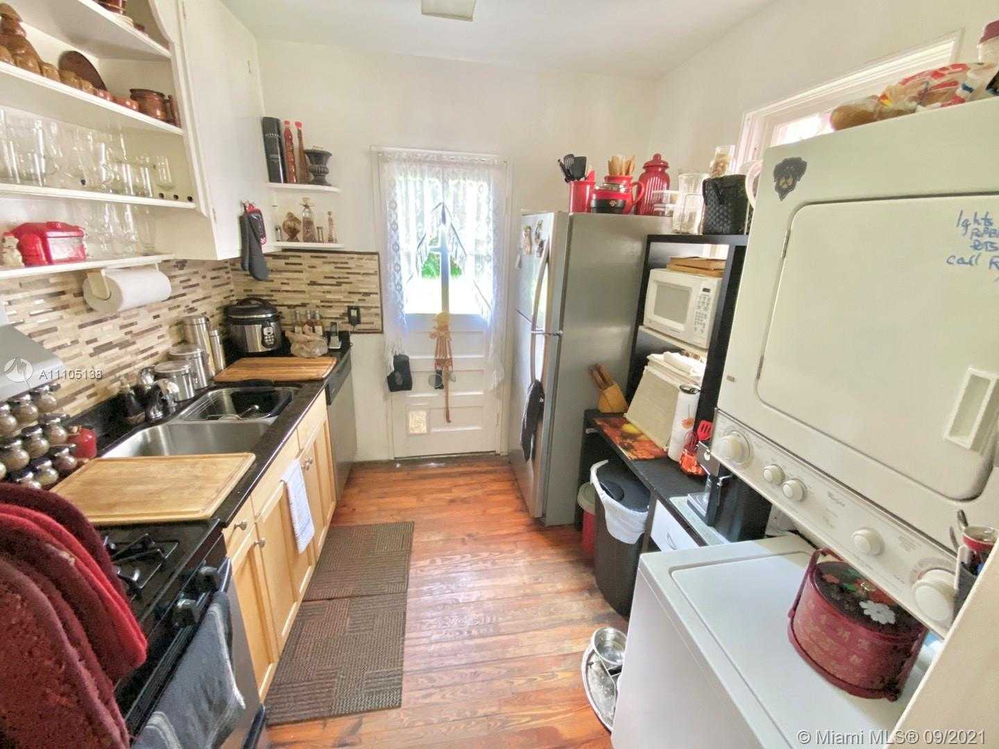 Small Image of 1836 SCOTT ST, Hollywood Number 11