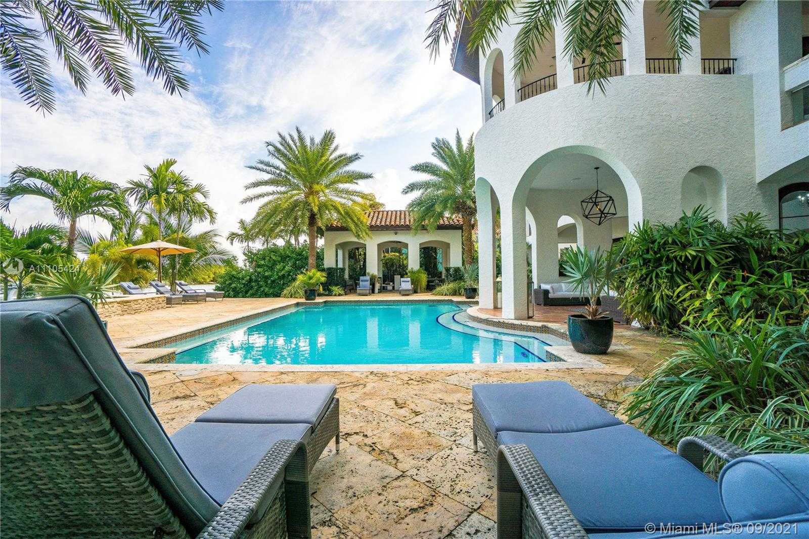 Small Image of 1201 NORTH EAST 83RD ST, Miami Number 10