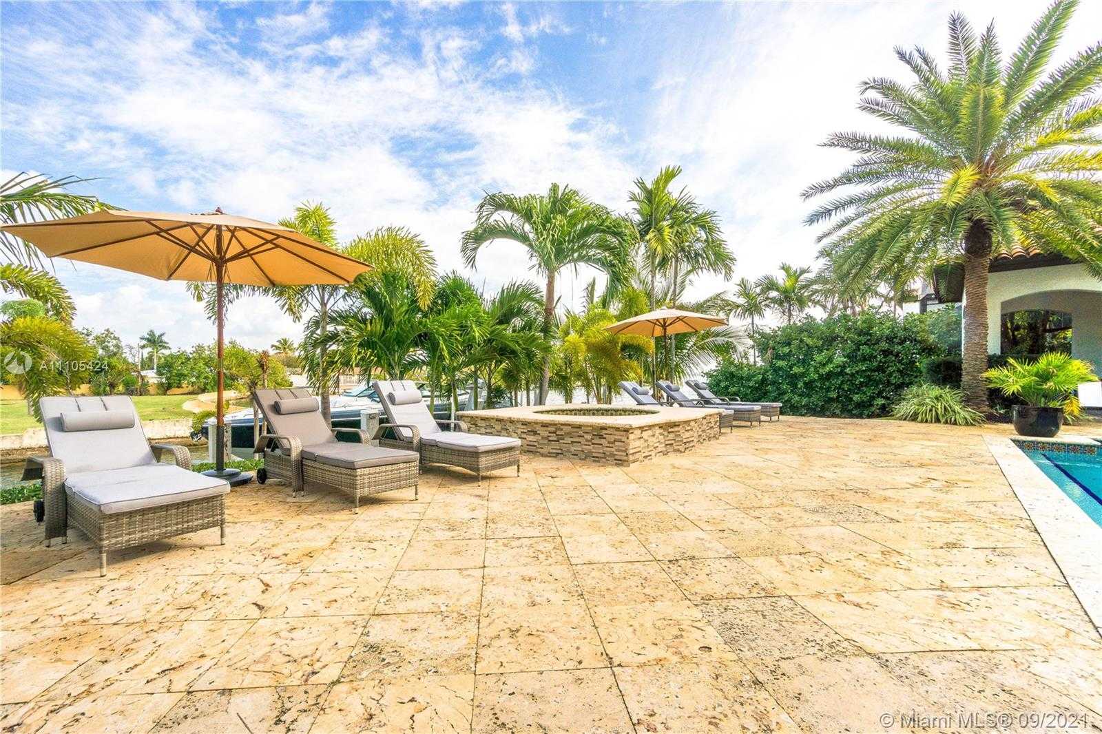 Small Image of 1201 NORTH EAST 83RD ST, Miami Number 12