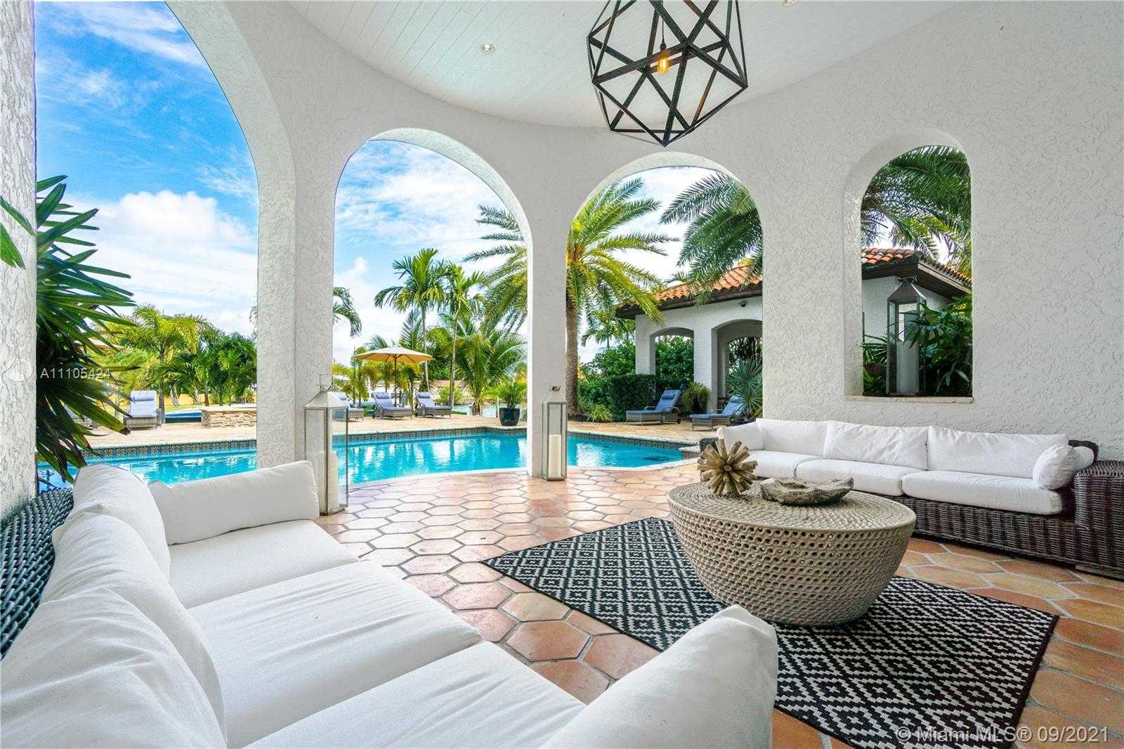 Small Image of 1201 NORTH EAST 83RD ST, Miami Number 19