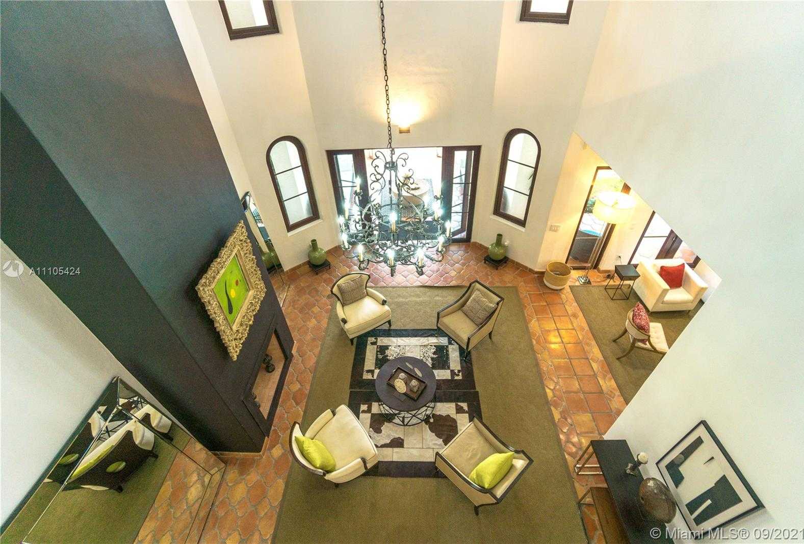 Small Image of 1201 NORTH EAST 83RD ST, Miami Number 31