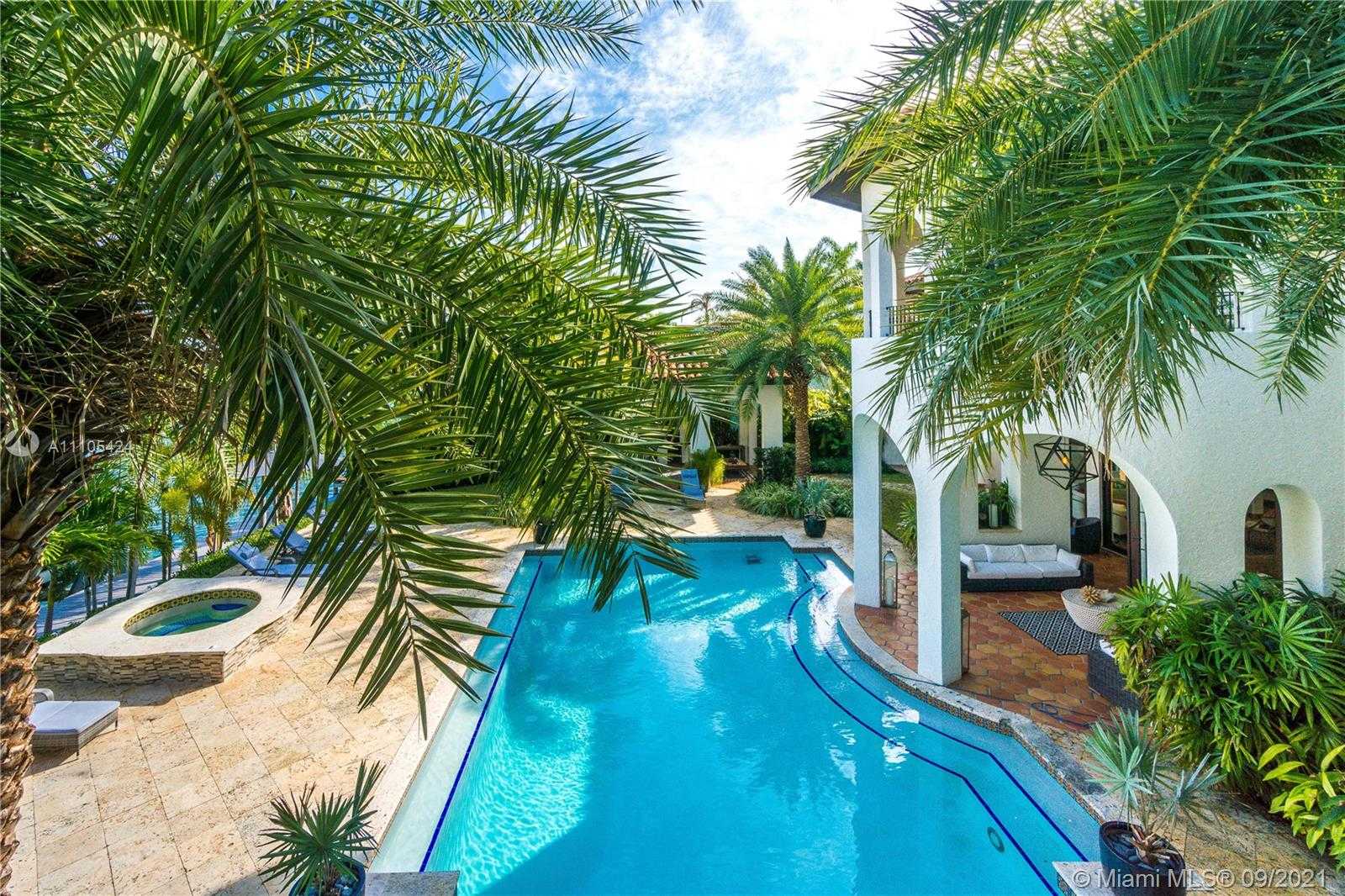 Small Image of 1201 NORTH EAST 83RD ST, Miami Number 37