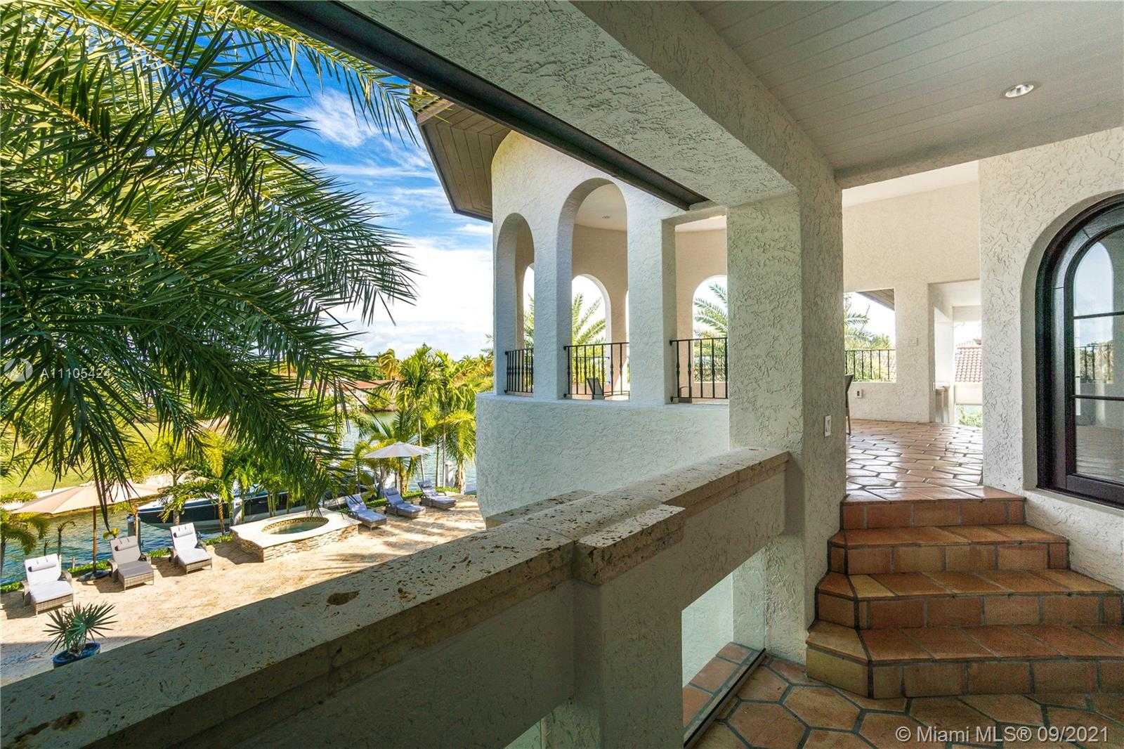 Small Image of 1201 NORTH EAST 83RD ST, Miami Number 39