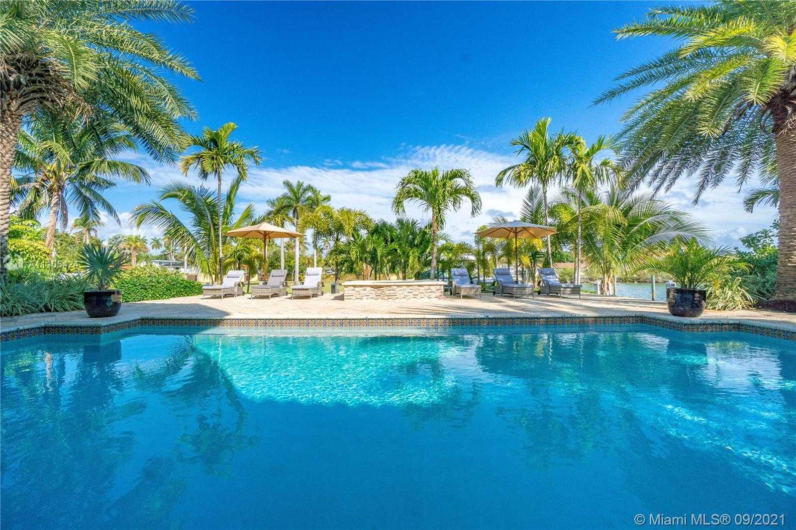 Small Image of 1201 NORTH EAST 83RD ST, Miami Number 42