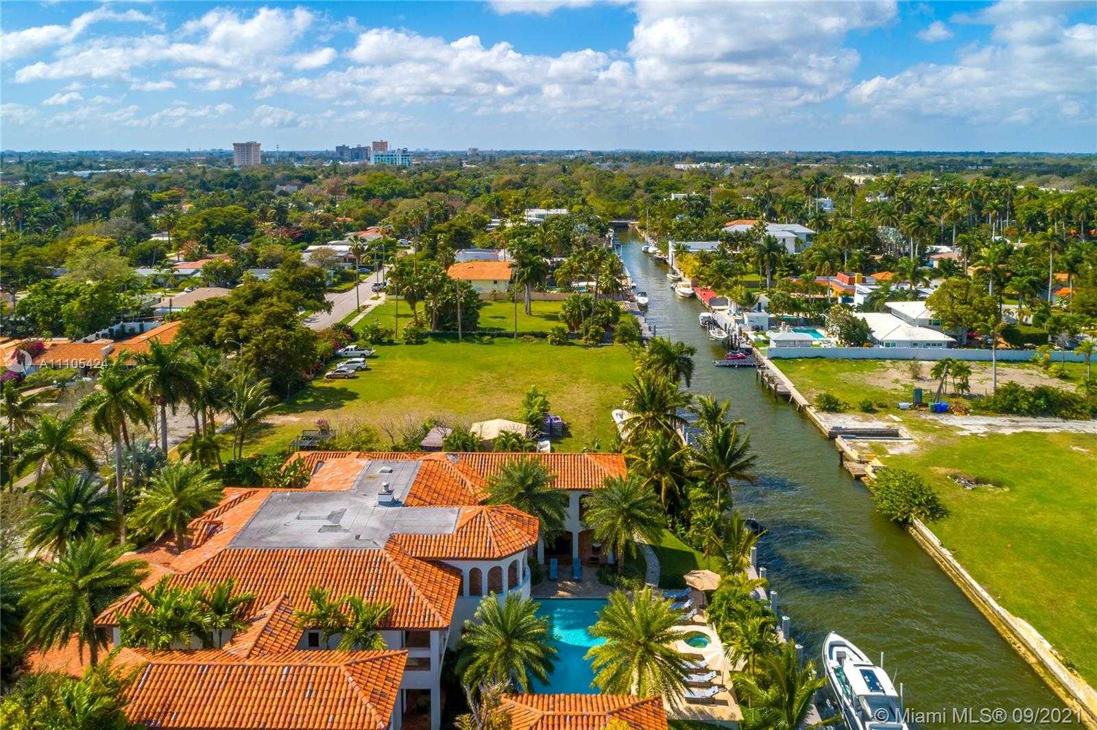 Small Image of 1201 NORTH EAST 83RD ST, Miami Number 5