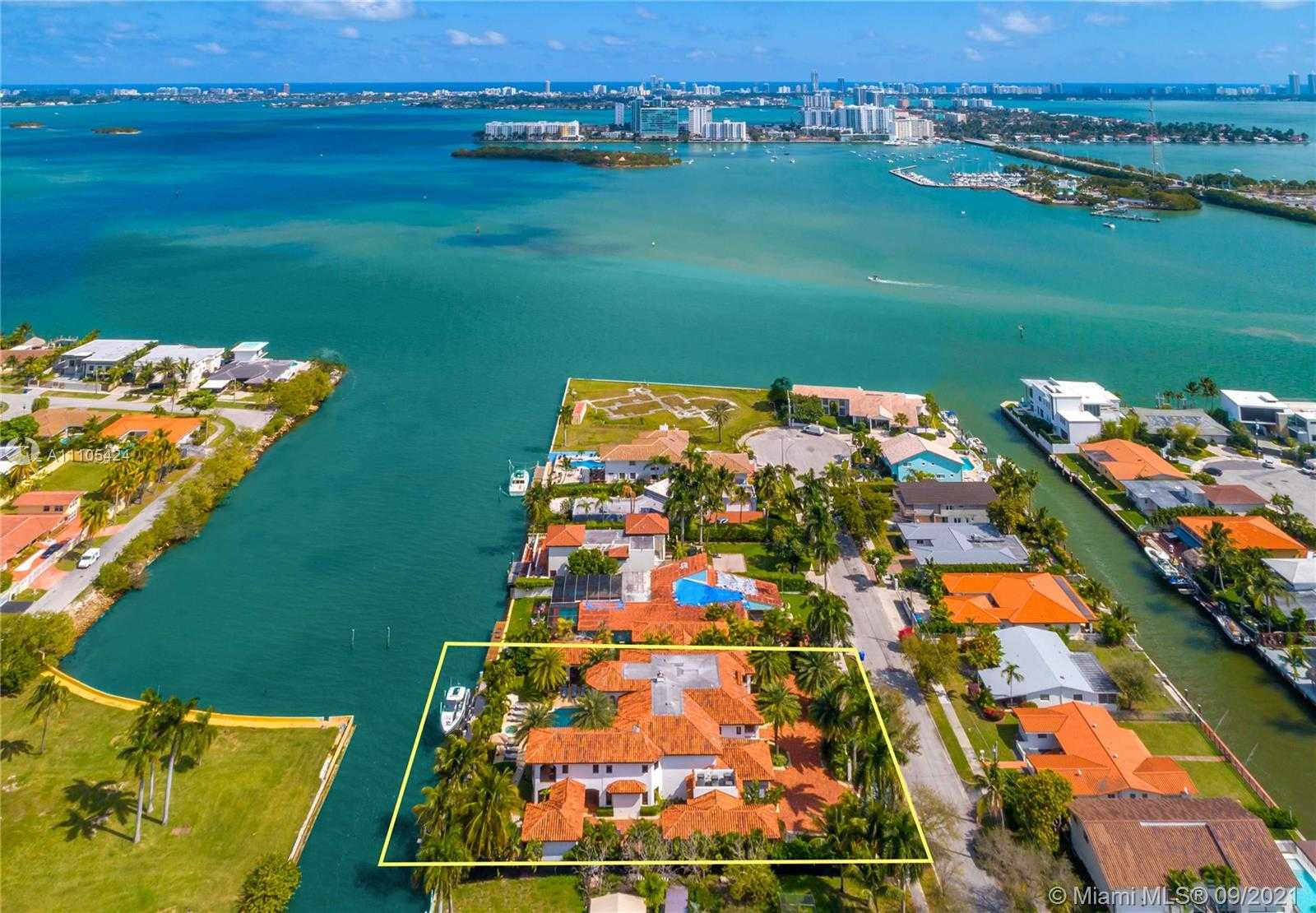 Small Image of 1201 NORTH EAST 83RD ST, Miami Number 7