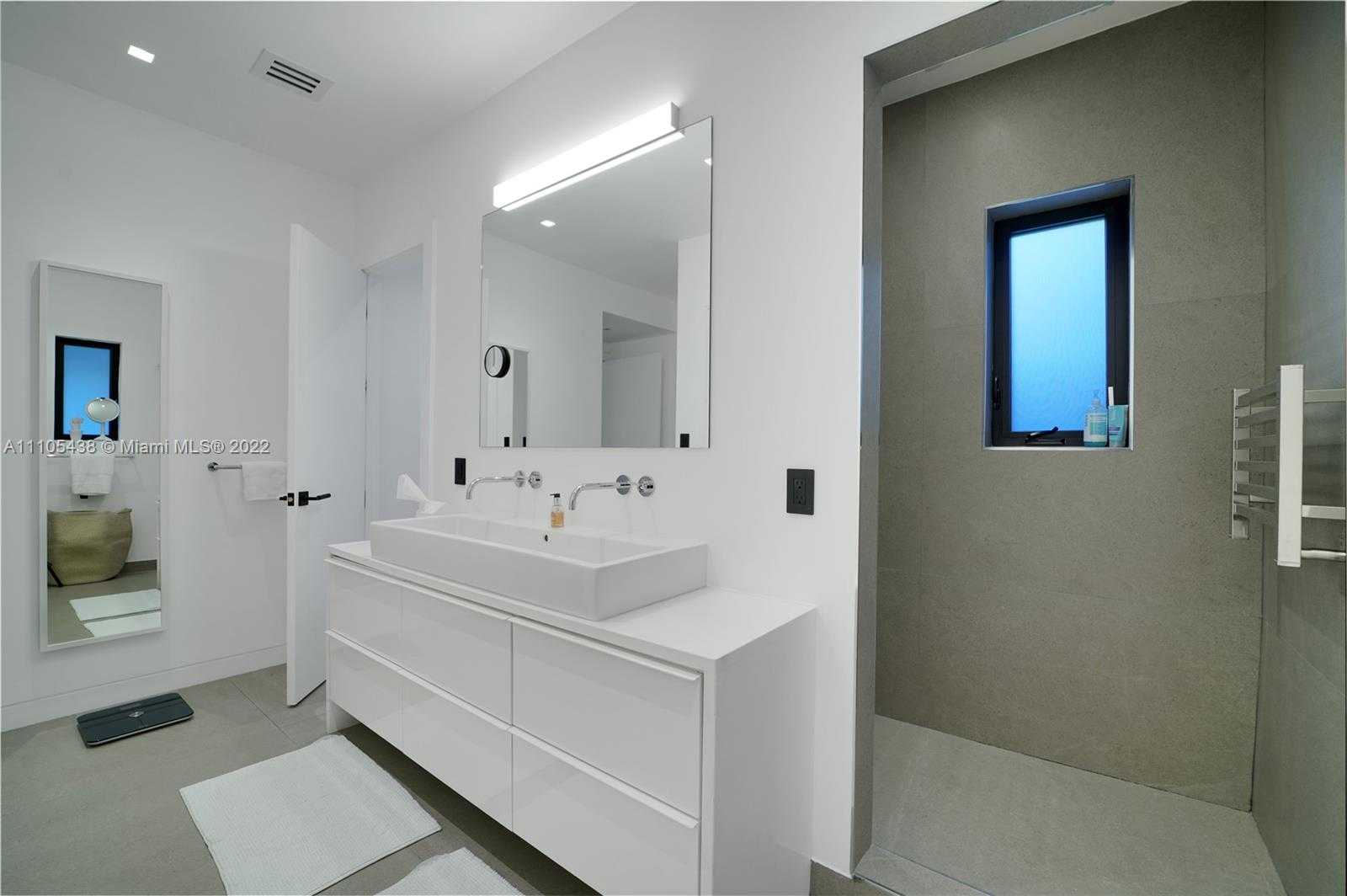 Small Image of 811 86TH ST, Miami Beach Number 16