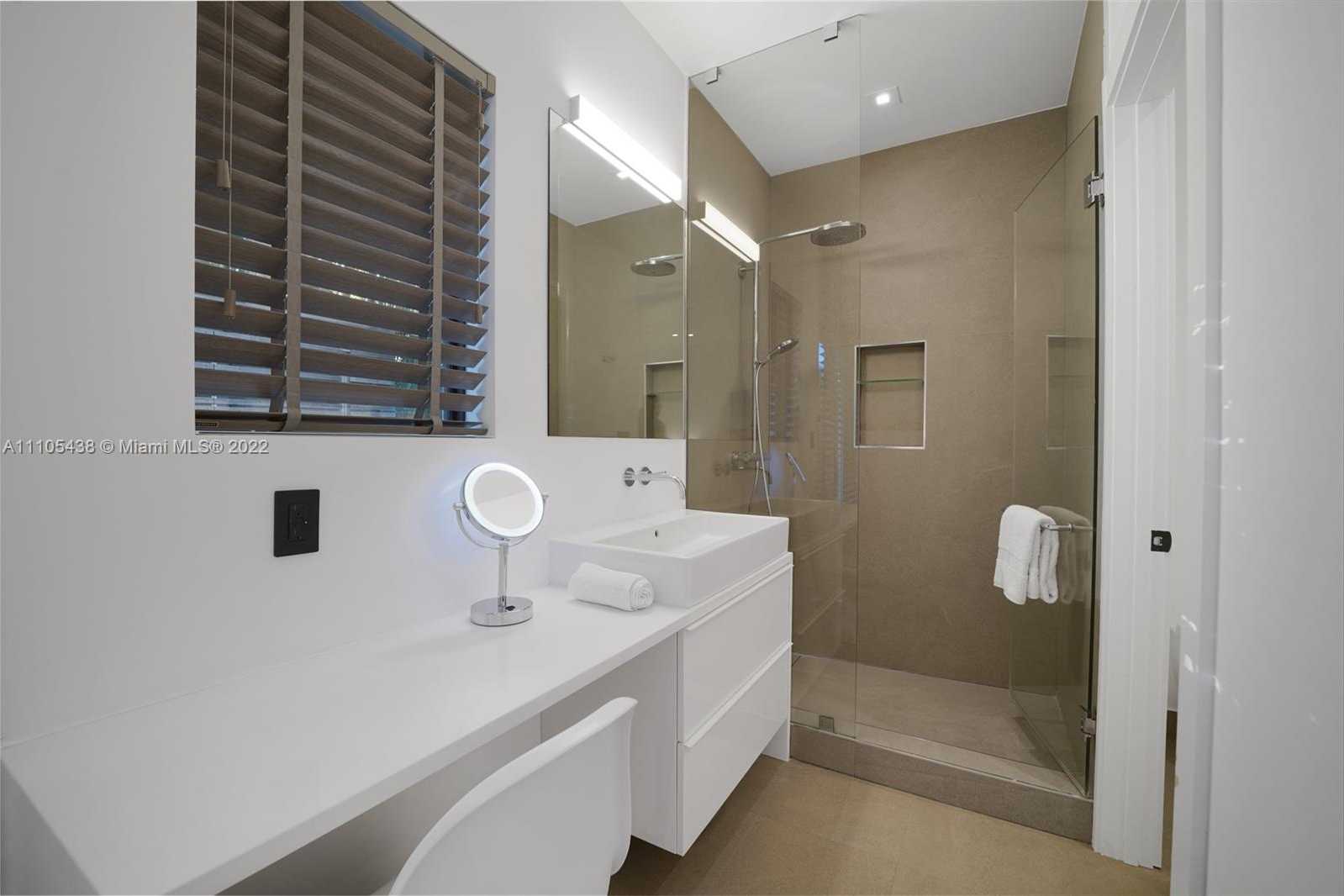 Small Image of 811 86TH ST, Miami Beach Number 18