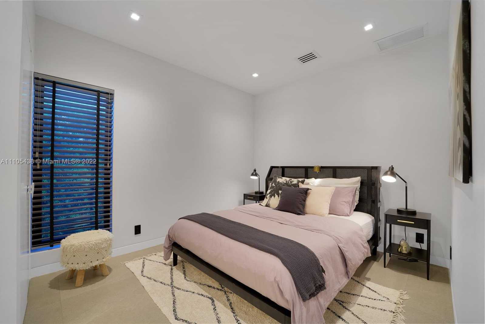 Small Image of 811 86TH ST, Miami Beach Number 19