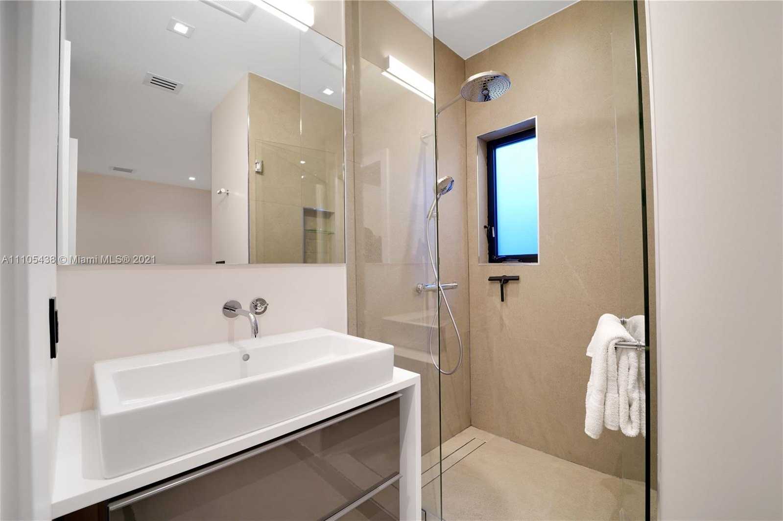 Small Image of 811 86TH ST, Miami Beach Number 20