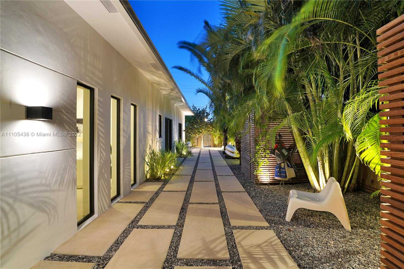 Small Image of 811 86TH ST, Miami Beach Number 27