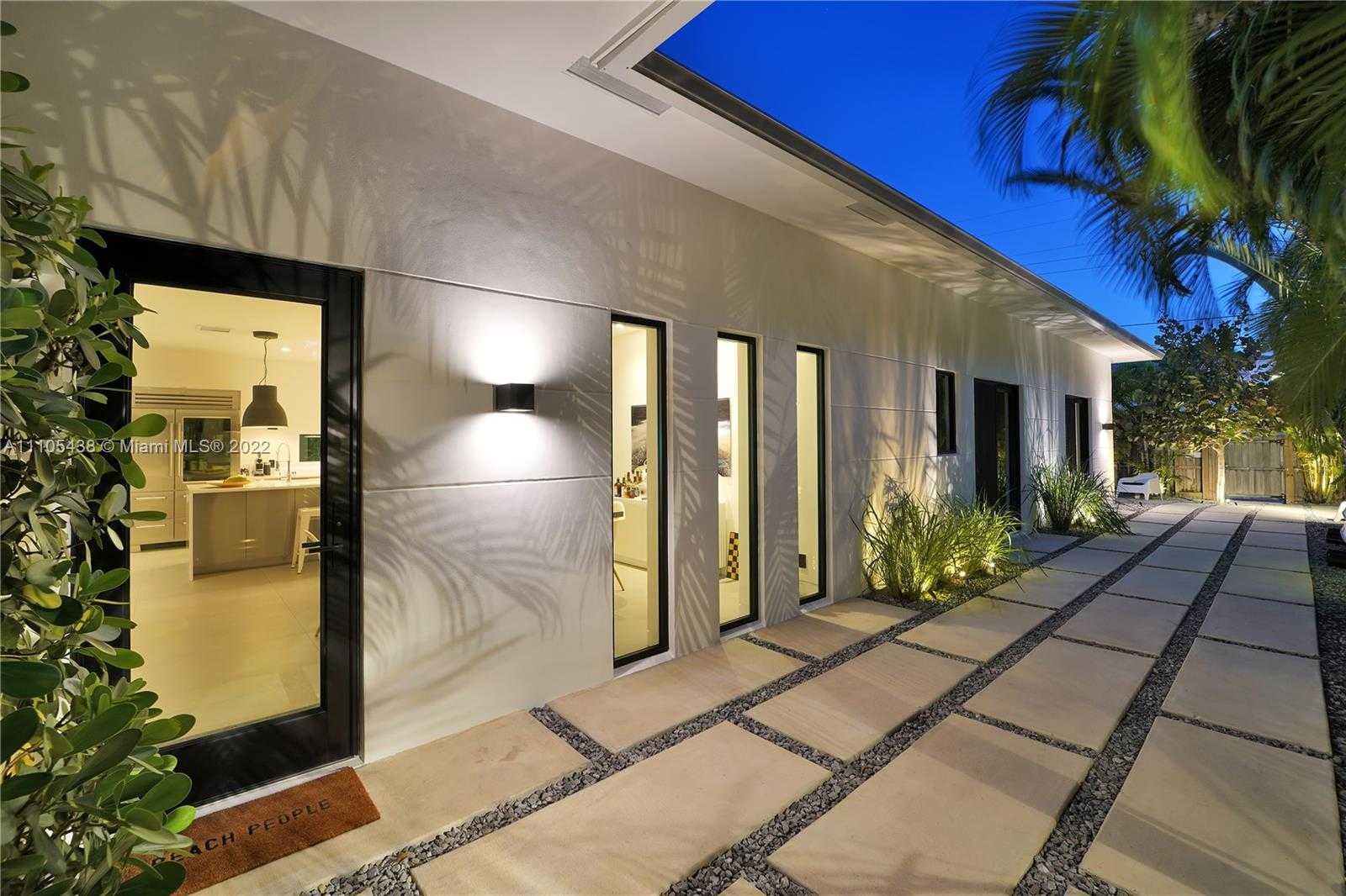 Small Image of 811 86TH ST, Miami Beach Number 28