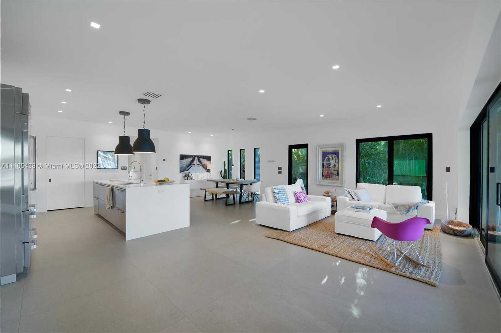 Small Image of 811 86TH ST, Miami Beach Number 3