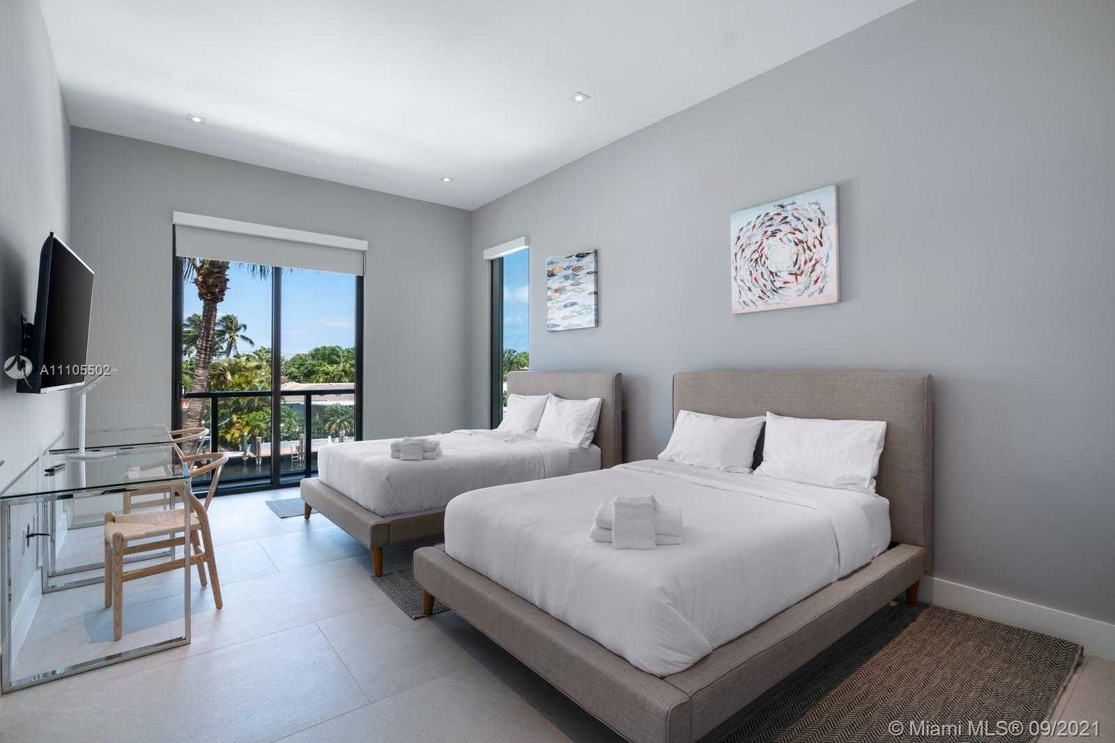Small Image of 2817 NORTH EAST 35TH ST, Fort Lauderdale Number 22