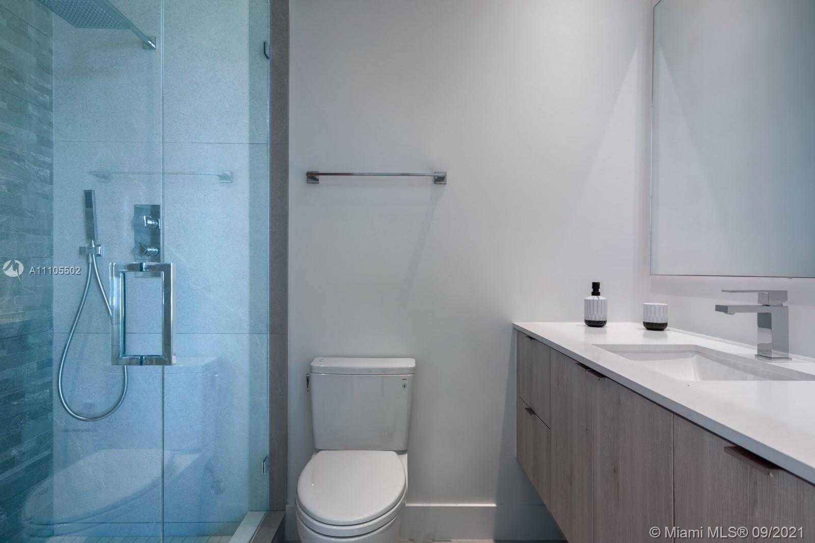 Small Image of 2817 NORTH EAST 35TH ST, Fort Lauderdale Number 23