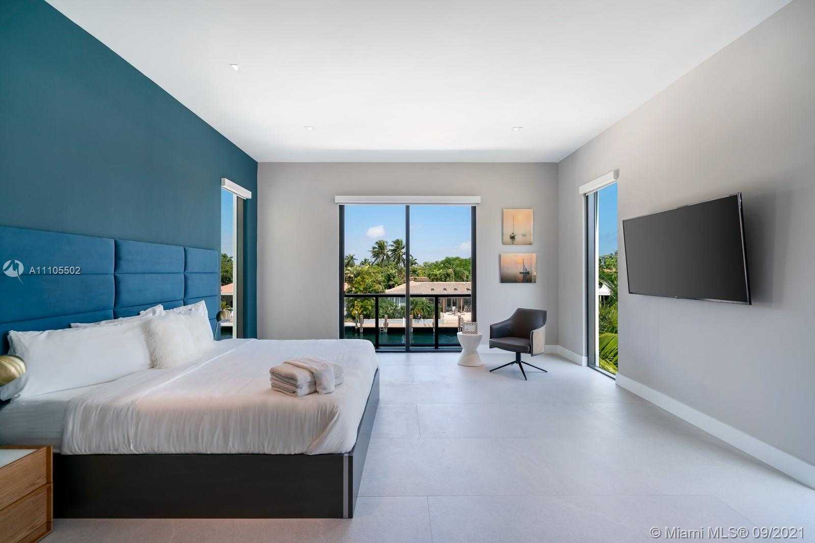 Small Image of 2817 NORTH EAST 35TH ST, Fort Lauderdale Number 27