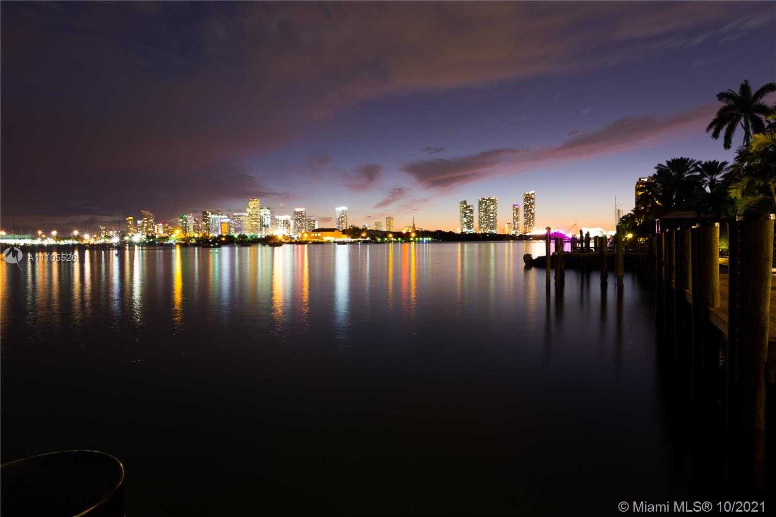 Small Image of 1374 SOUTH VENETIAN WAY, Miami Number 23