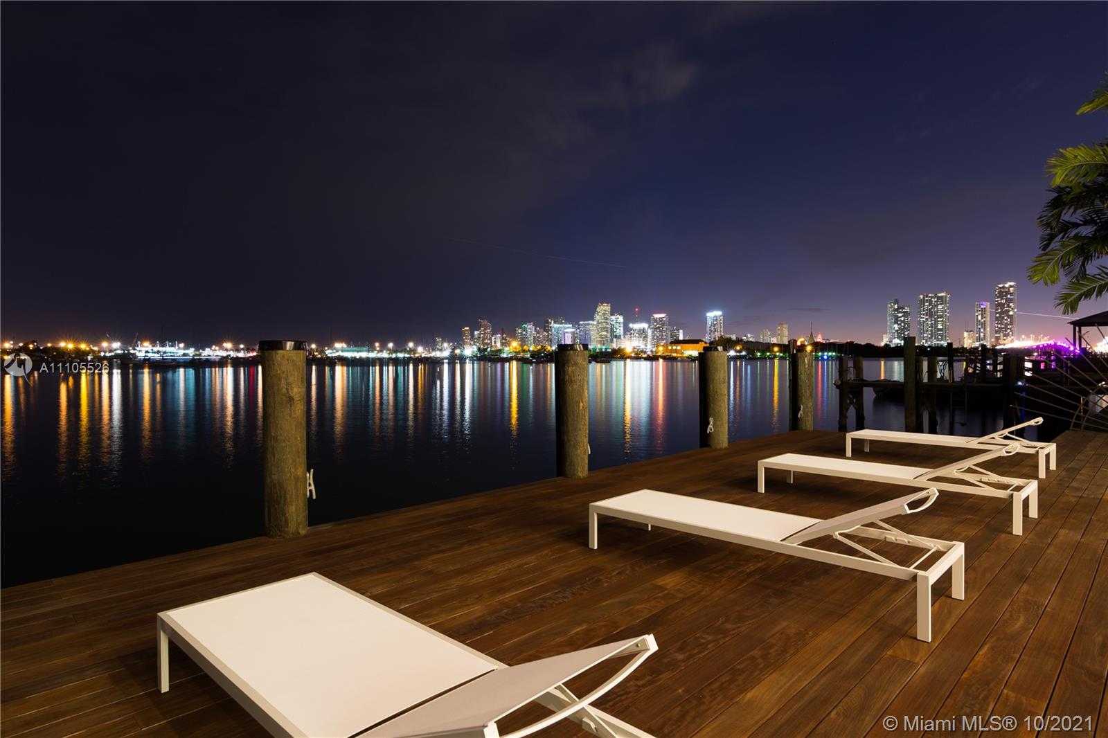 Small Image of 1374 SOUTH VENETIAN WAY, Miami Number 25