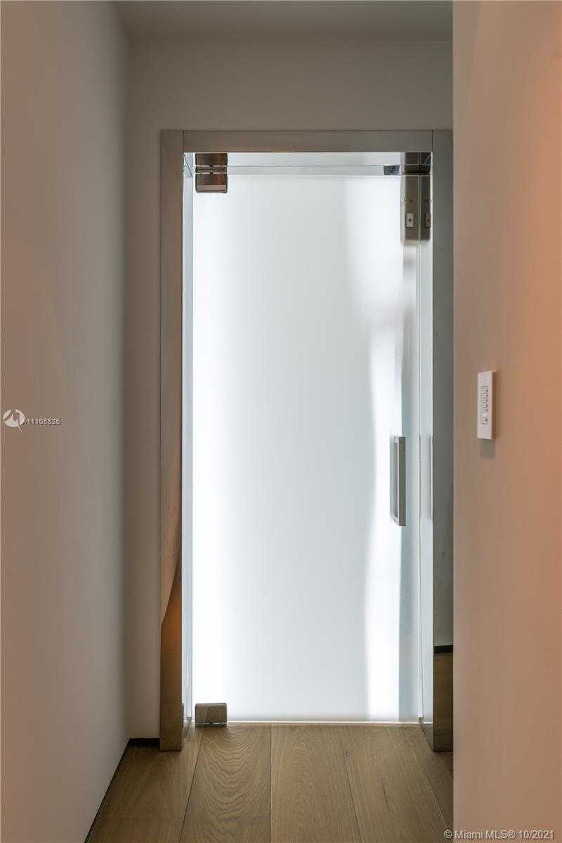 Small Image of 1374 SOUTH VENETIAN WAY, Miami Number 33