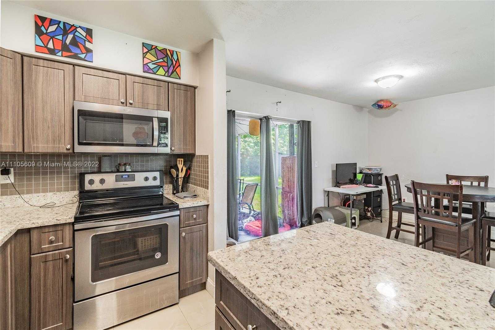 Small Image of 1161 NORTH WEST 78TH AVE, Pembroke Pines Number 11