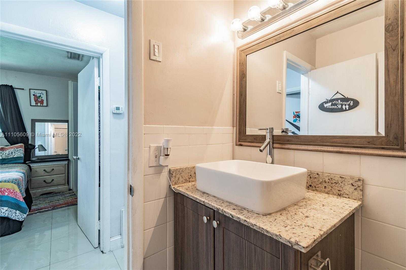 Small Image of 1161 NORTH WEST 78TH AVE, Pembroke Pines Number 13