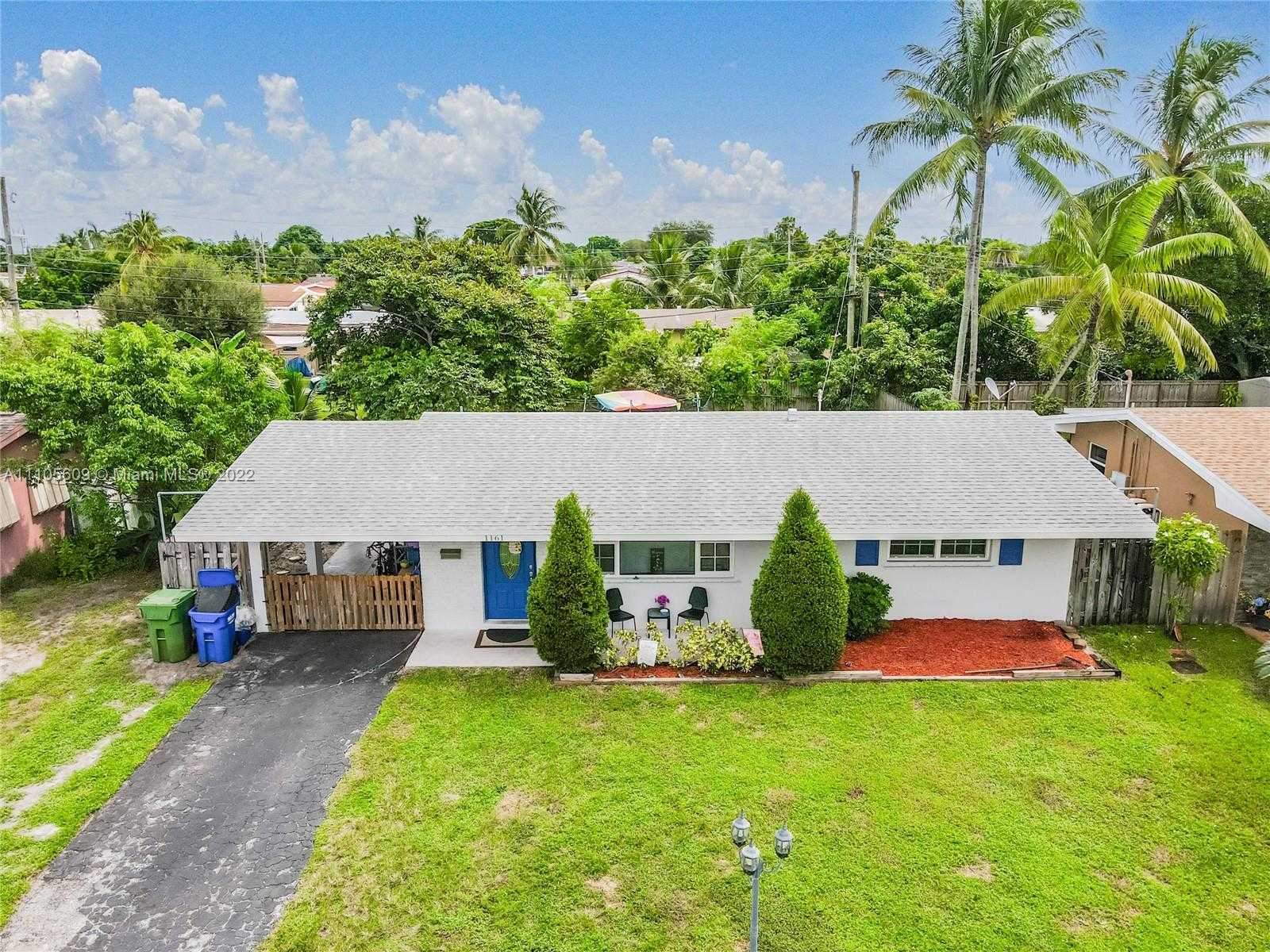 Small Image of 1161 NORTH WEST 78TH AVE, Pembroke Pines Number 2