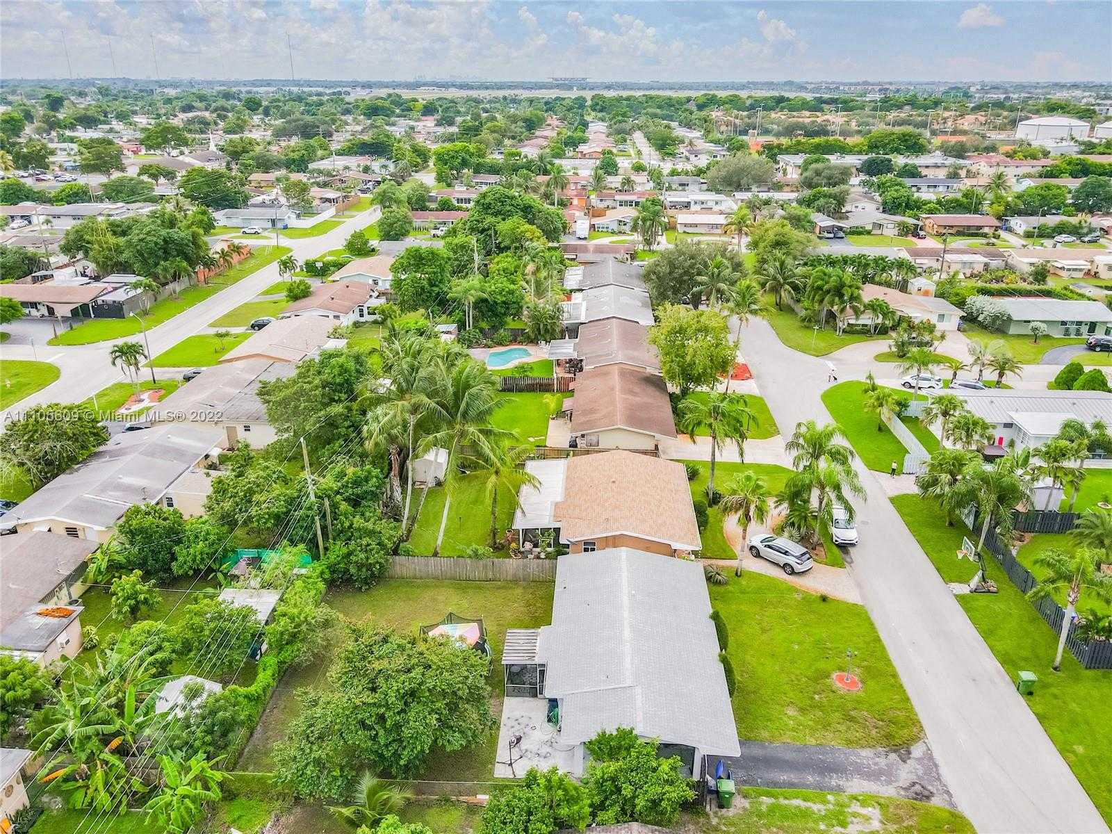 Small Image of 1161 NORTH WEST 78TH AVE, Pembroke Pines Number 28