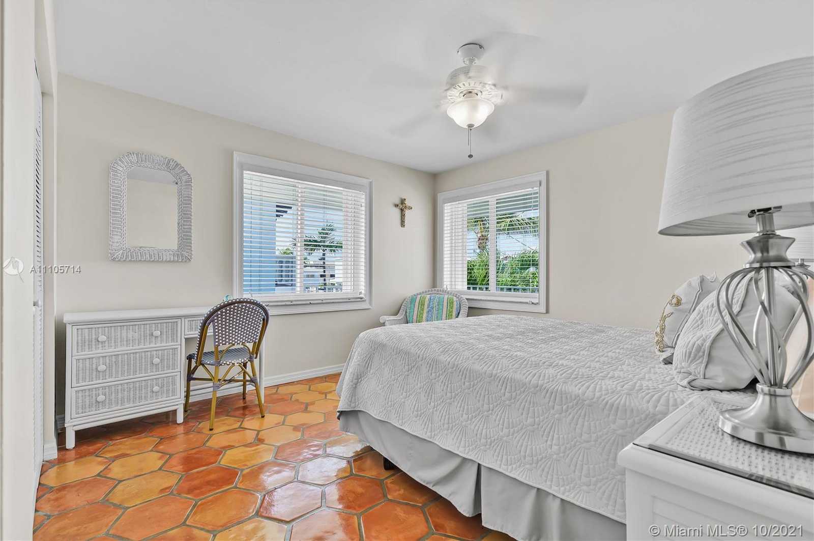 Small Image of 803 BONITO LN, Key Largo Number 12