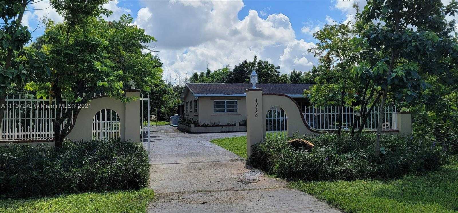 Small Image of 18280 SOUTH WEST 264TH ST, Homestead Number 2