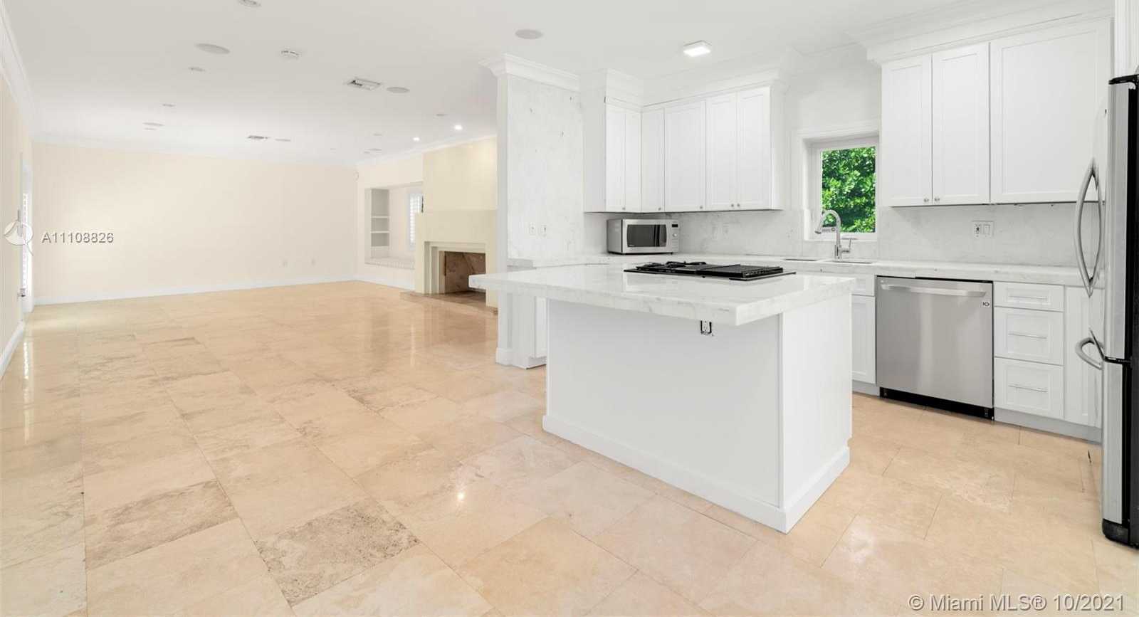 Small Image of 121 4TH SAN MARINO TER, Miami Beach Number 4