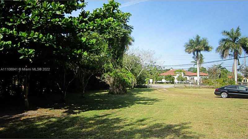 Small Image of 6845 SOUTH WEST 97TH AVE, Miami Number 12