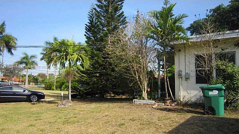 Small Image of 6845 SOUTH WEST 97TH AVE, Miami Number 21