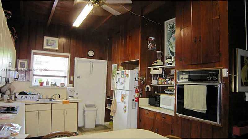Small Image of 6845 SOUTH WEST 97TH AVE, Miami Number 8