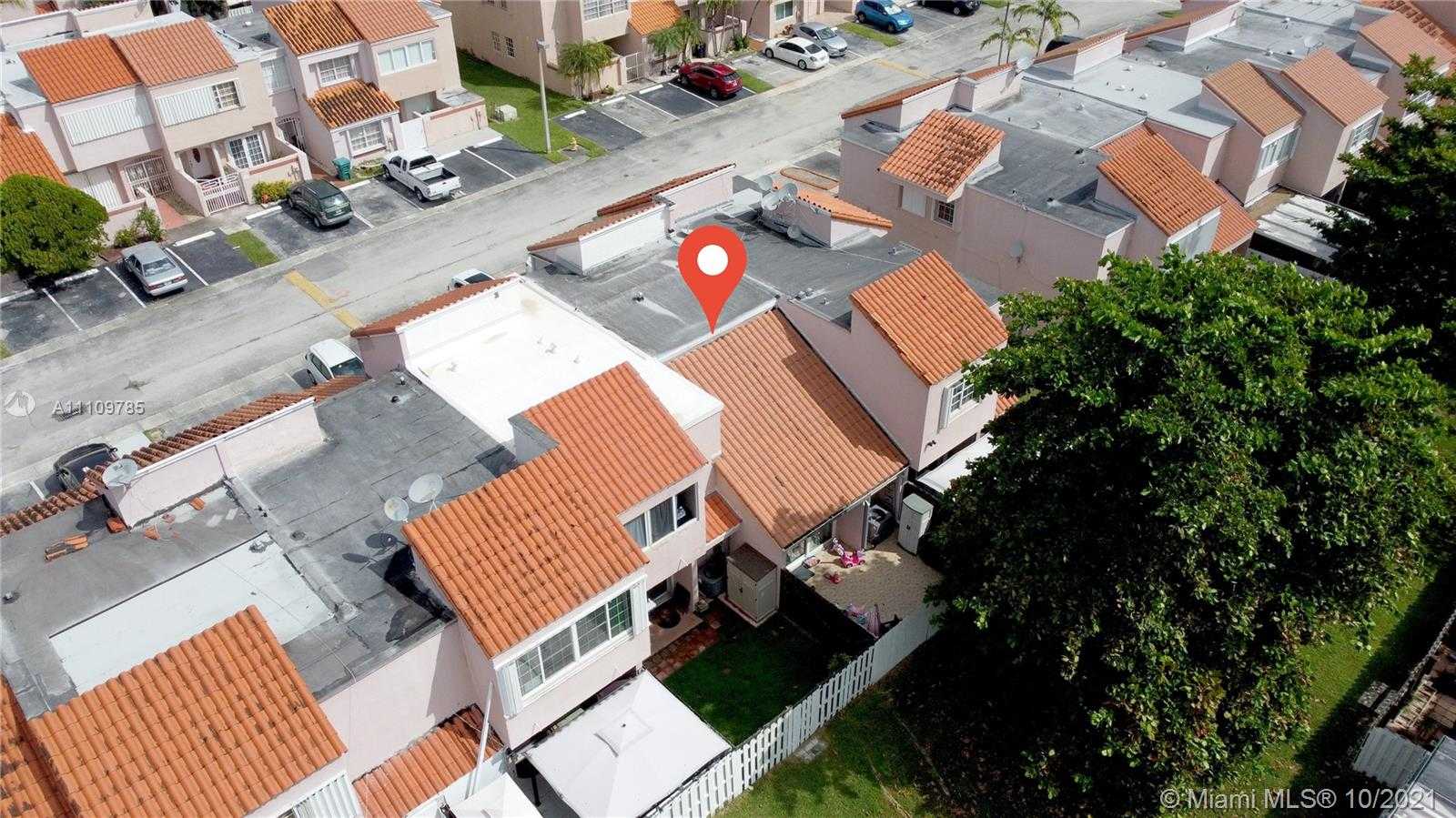 Small Image of 12872 SOUTH WEST 62ND LN, Miami Number 5