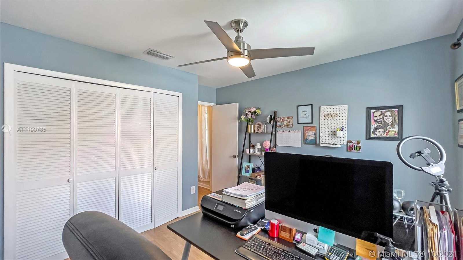 Small Image of 12872 SOUTH WEST 62ND LN, Miami Number 7