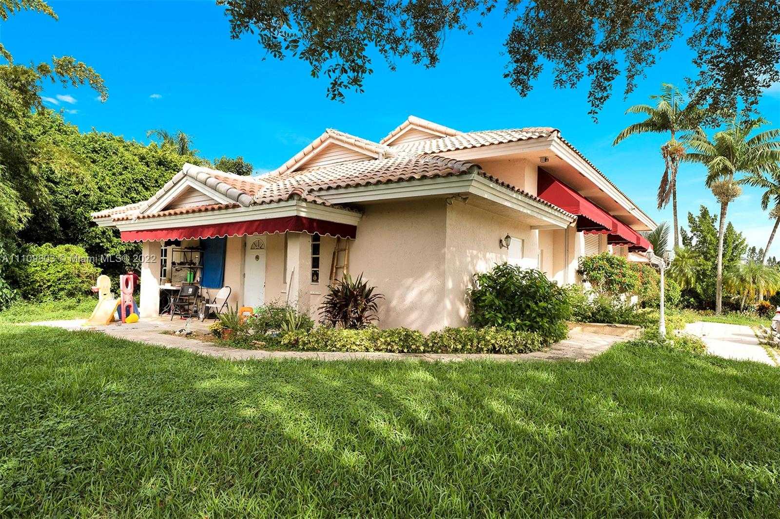 Small Image of 5879 SOUTH WEST 178TH AVE, Southwest Ranches Number 16
