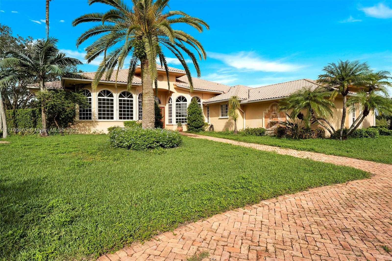 Small Image of 5879 SOUTH WEST 178TH AVE, Southwest Ranches Number 4