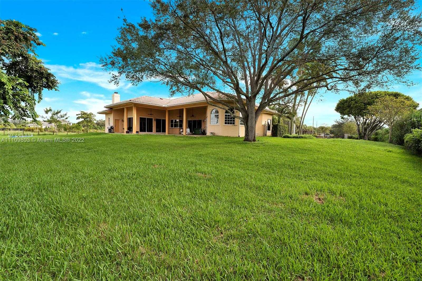 Small Image of 5879 SOUTH WEST 178TH AVE, Southwest Ranches Number 8