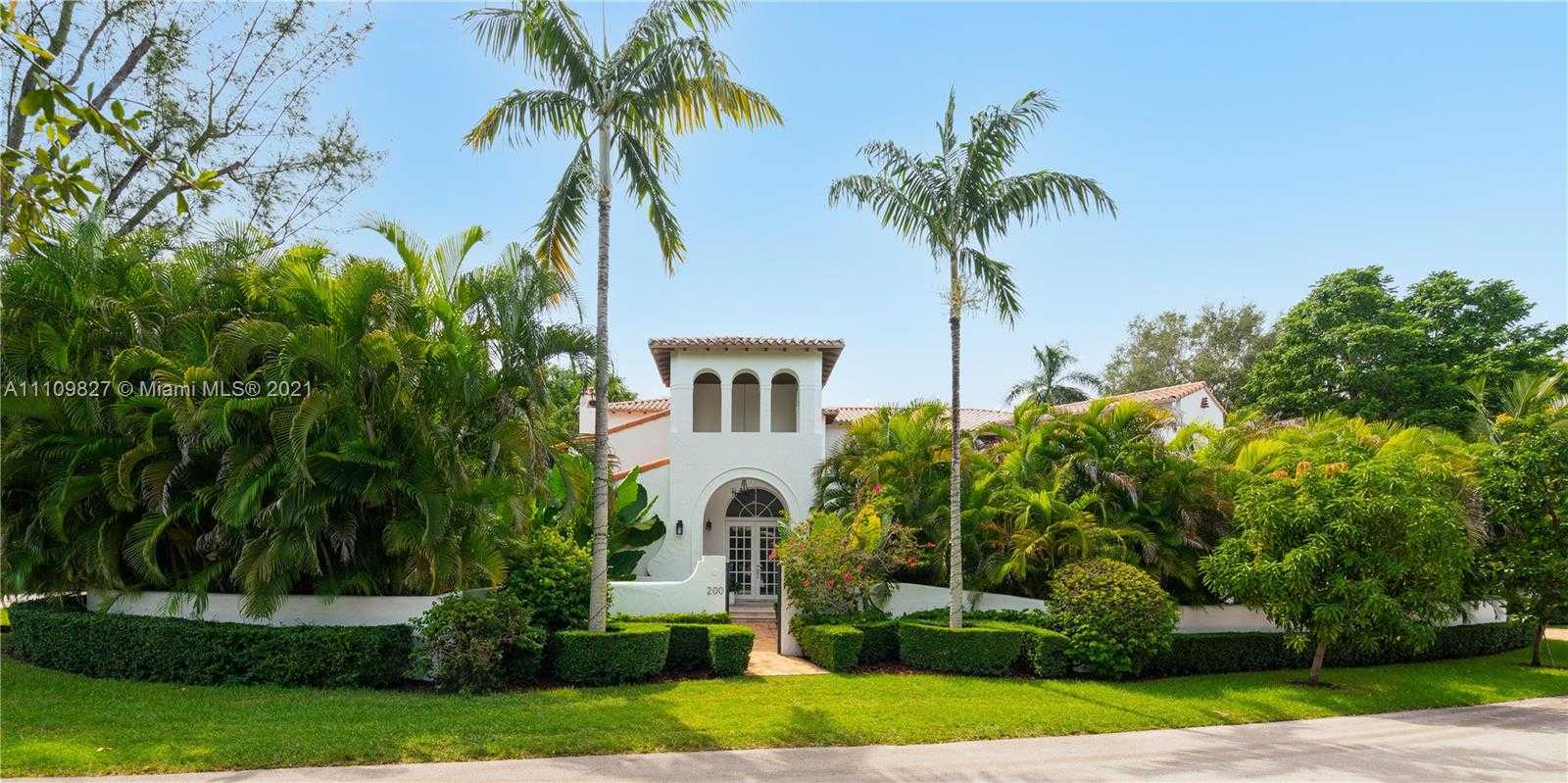 Small Image of 200 RIDGEWOOD RD, Coral Gables Number 2