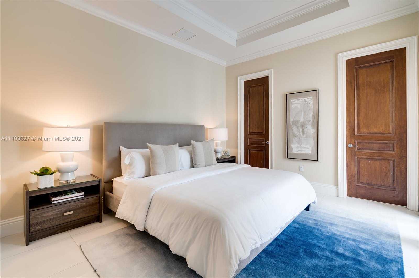 Small Image of 200 RIDGEWOOD RD, Coral Gables Number 21
