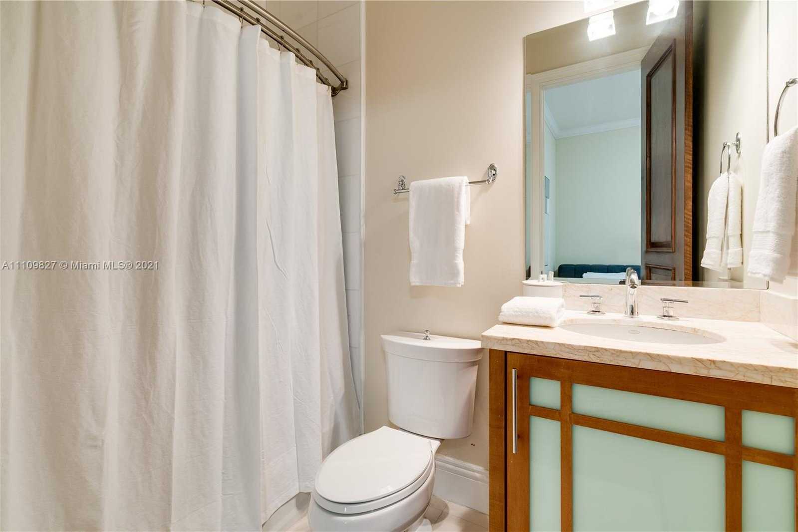 Small Image of 200 RIDGEWOOD RD, Coral Gables Number 29
