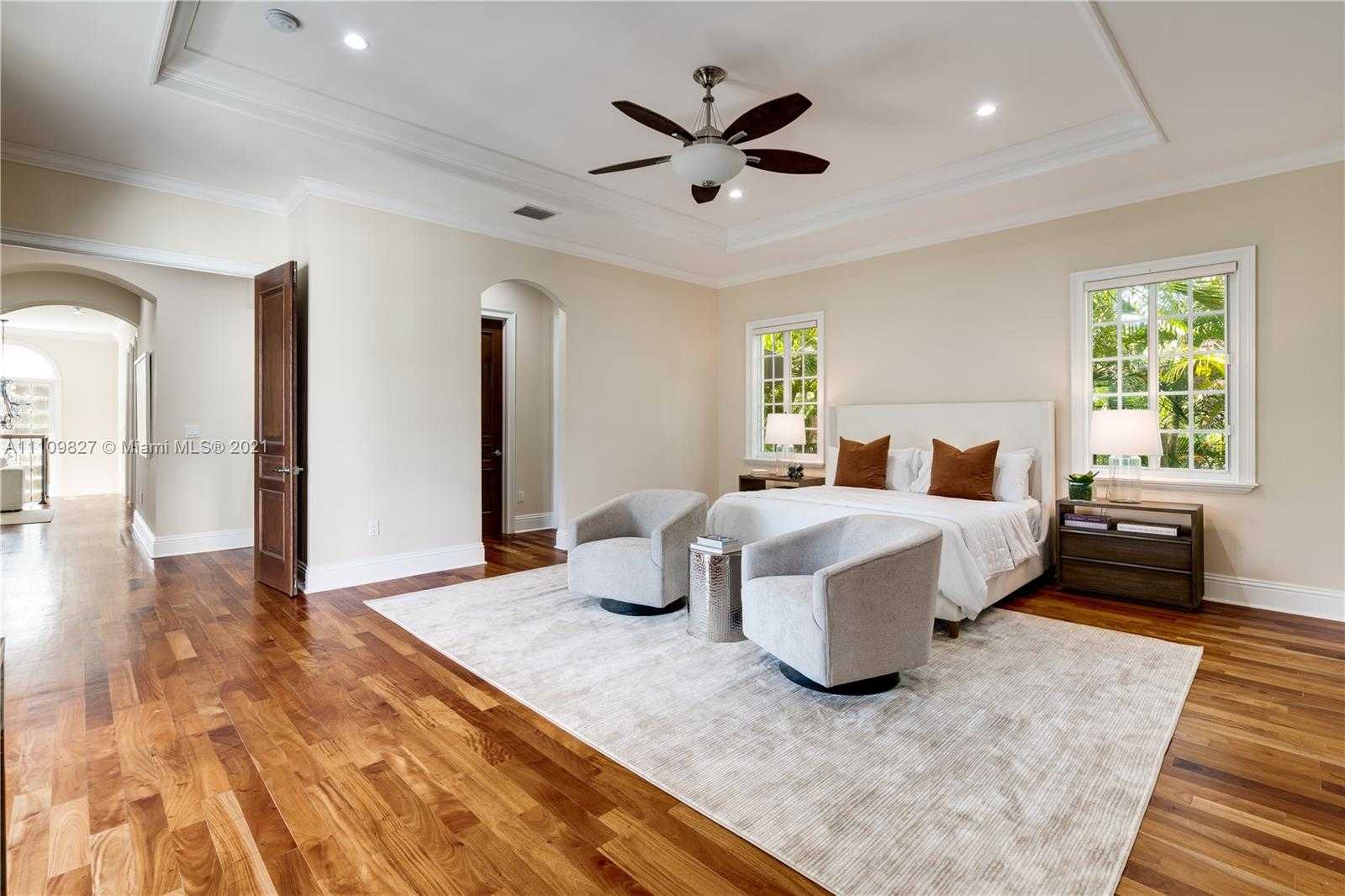 Small Image of 200 RIDGEWOOD RD, Coral Gables Number 32