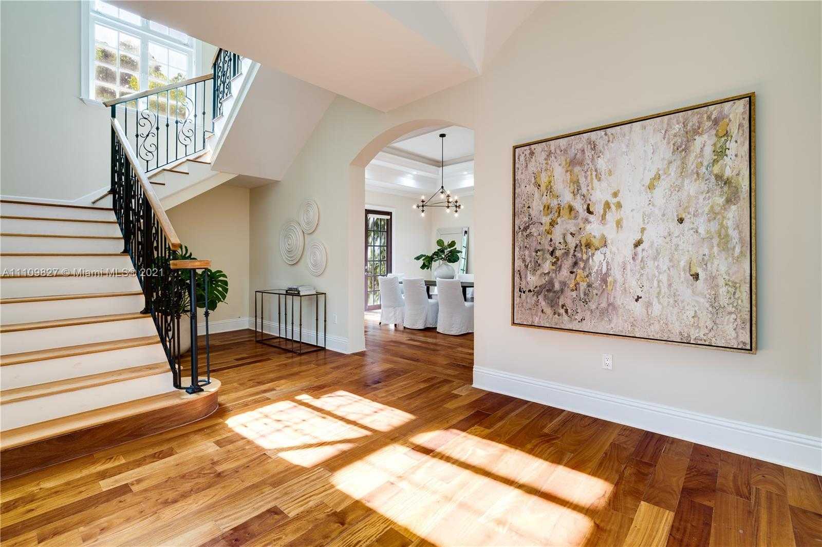 Small Image of 200 RIDGEWOOD RD, Coral Gables Number 9