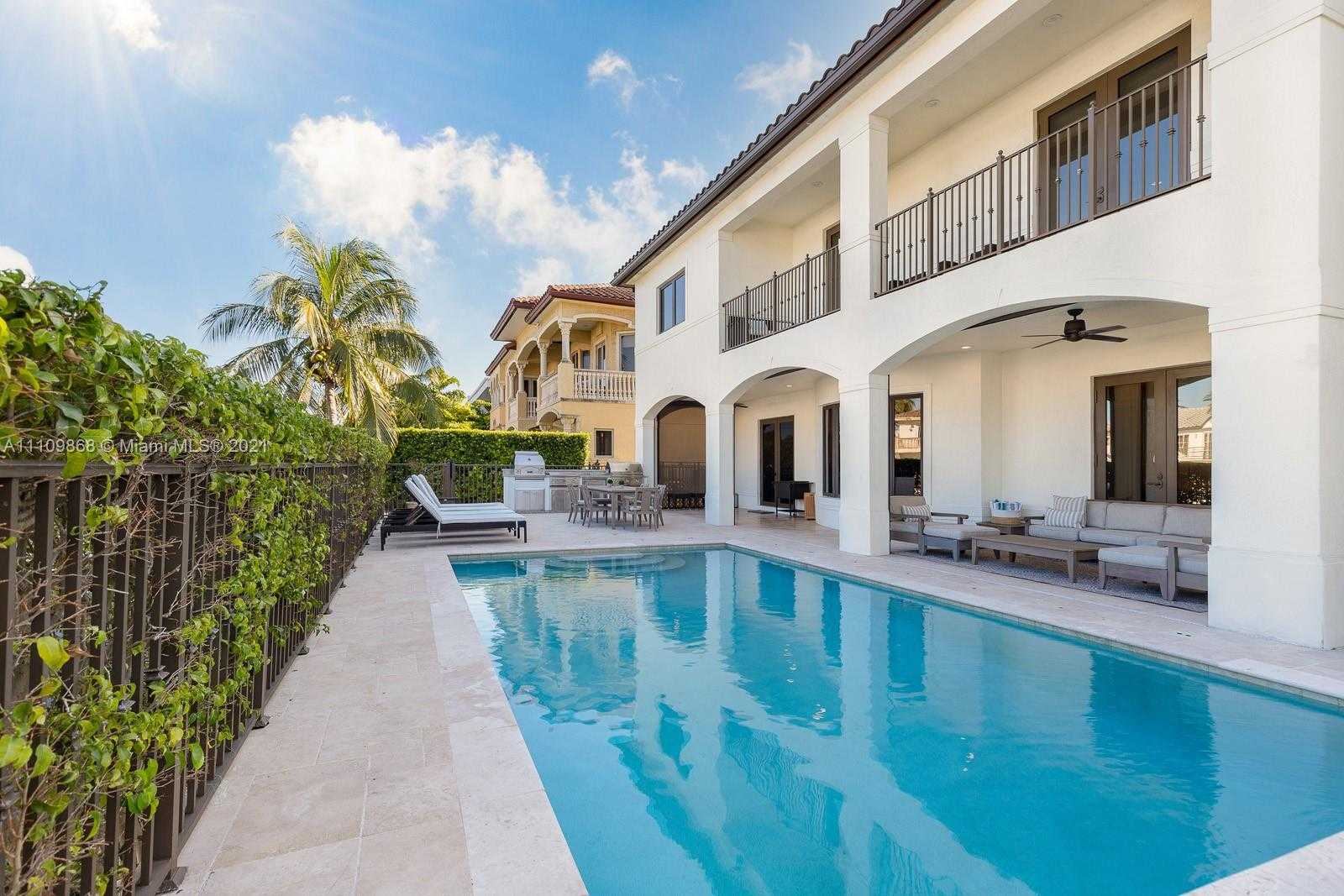 Small Image of 16433 NORTH EAST 31ST AVE, North Miami Beach Number 13
